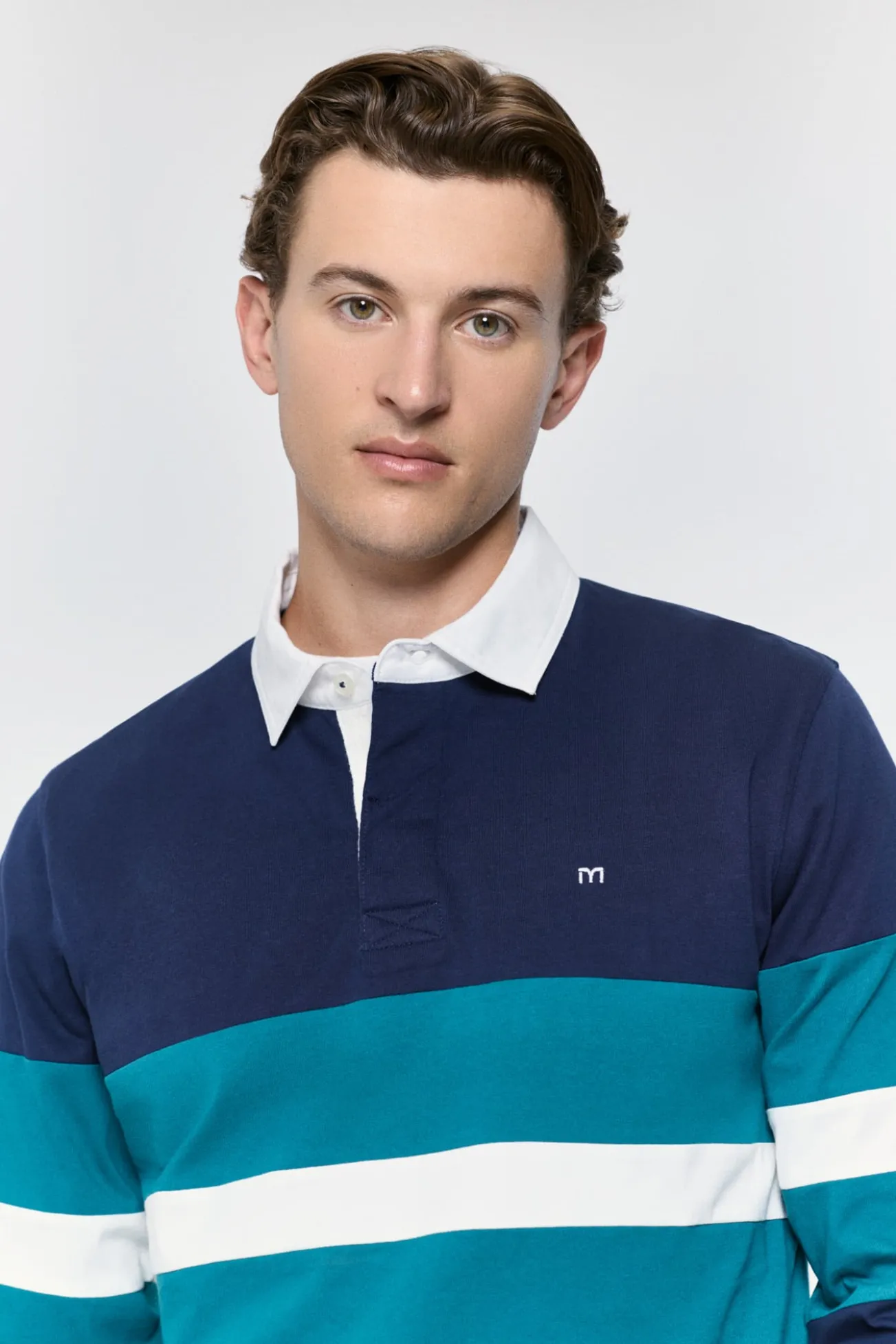 Polo estilo rugby