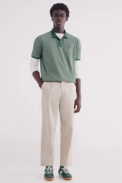 Polo Oxford com gola contrastante, regular fit