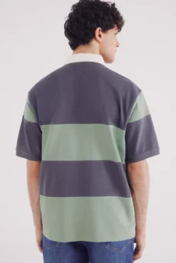Polo piqué rugby com corte boxy