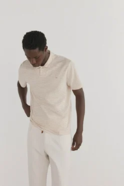 Polo riscas gola aberta