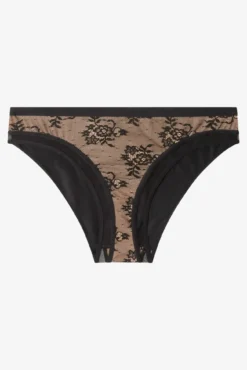 Renda alta de cueca floral