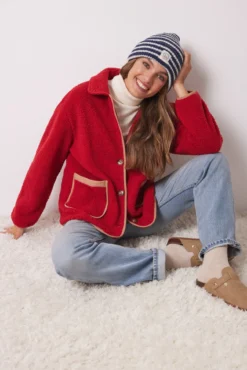 Robe de borrego vermelho