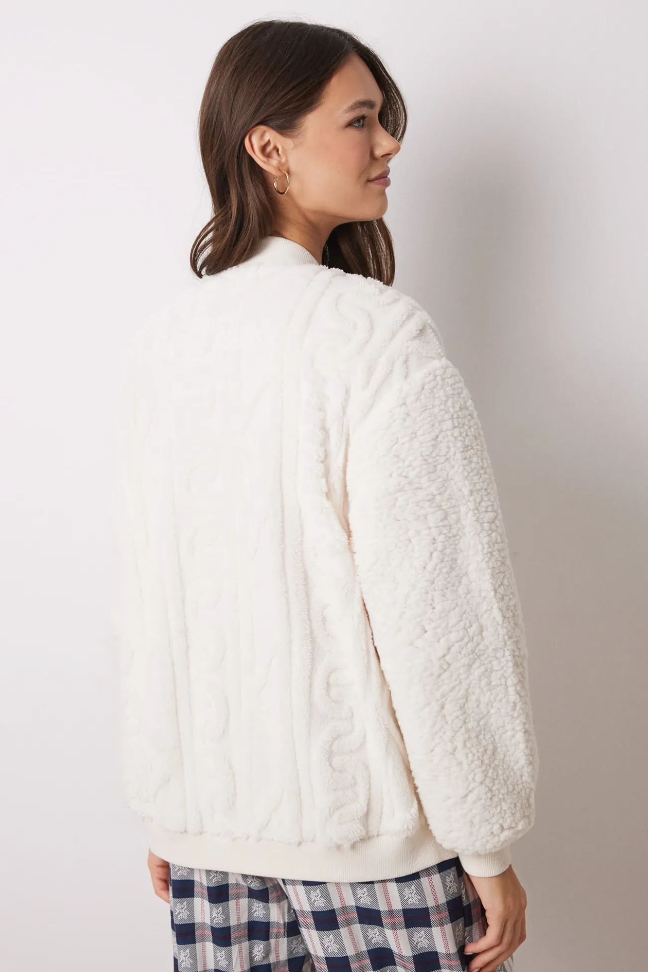 Robe de manga curta em borrego
