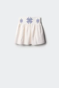 saia bordada de menina