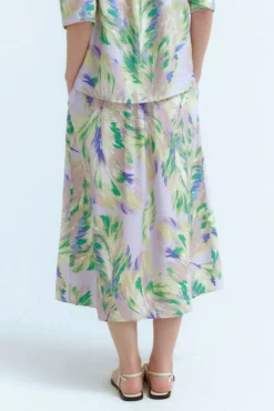 Saia midi com viscose
