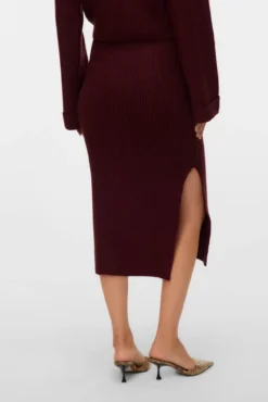 Saia midi de malha para maternity