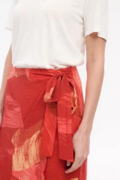 Saia midi páreo de viscose
