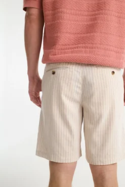 Shorts calças chino estruturados de linho