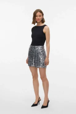 Shorts de festa femininos com lantejoulas