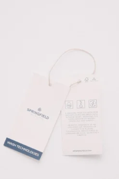 Shorts jeans com baixo desfiada