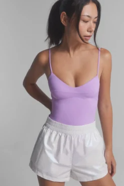 Shorts técnicos branco perolado