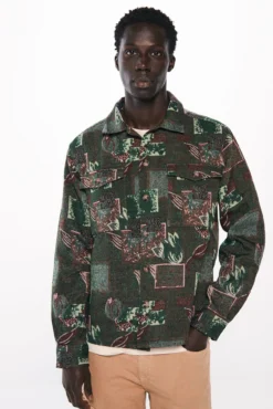 Sobrecamisa em tecido tapeçaria