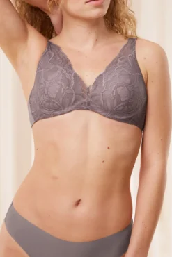 Soutien Illusion Lace WP com decote profundo