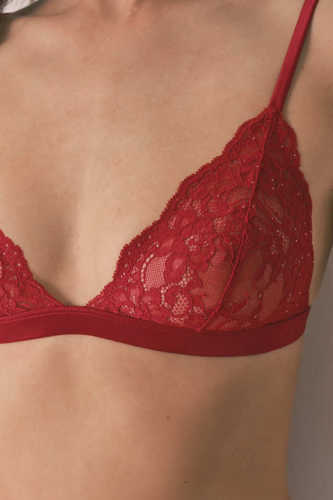 Soutien triangular NATURAL renda vermelha com brilho