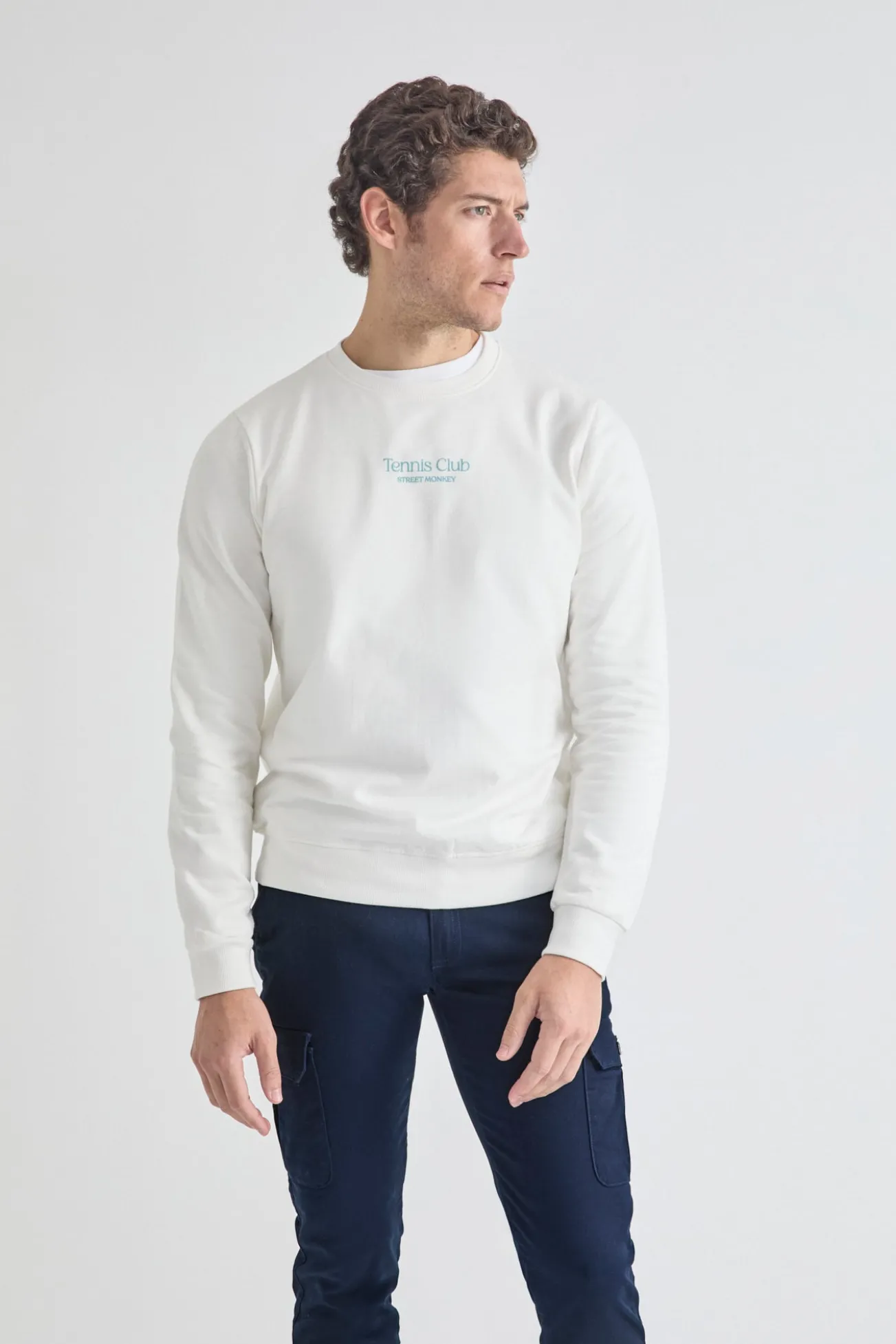 Sweatshirt
