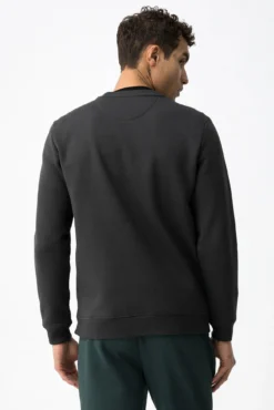 Sweatshirt com bordado