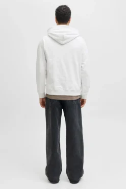 Sweatshirt com capuz e logo frontal