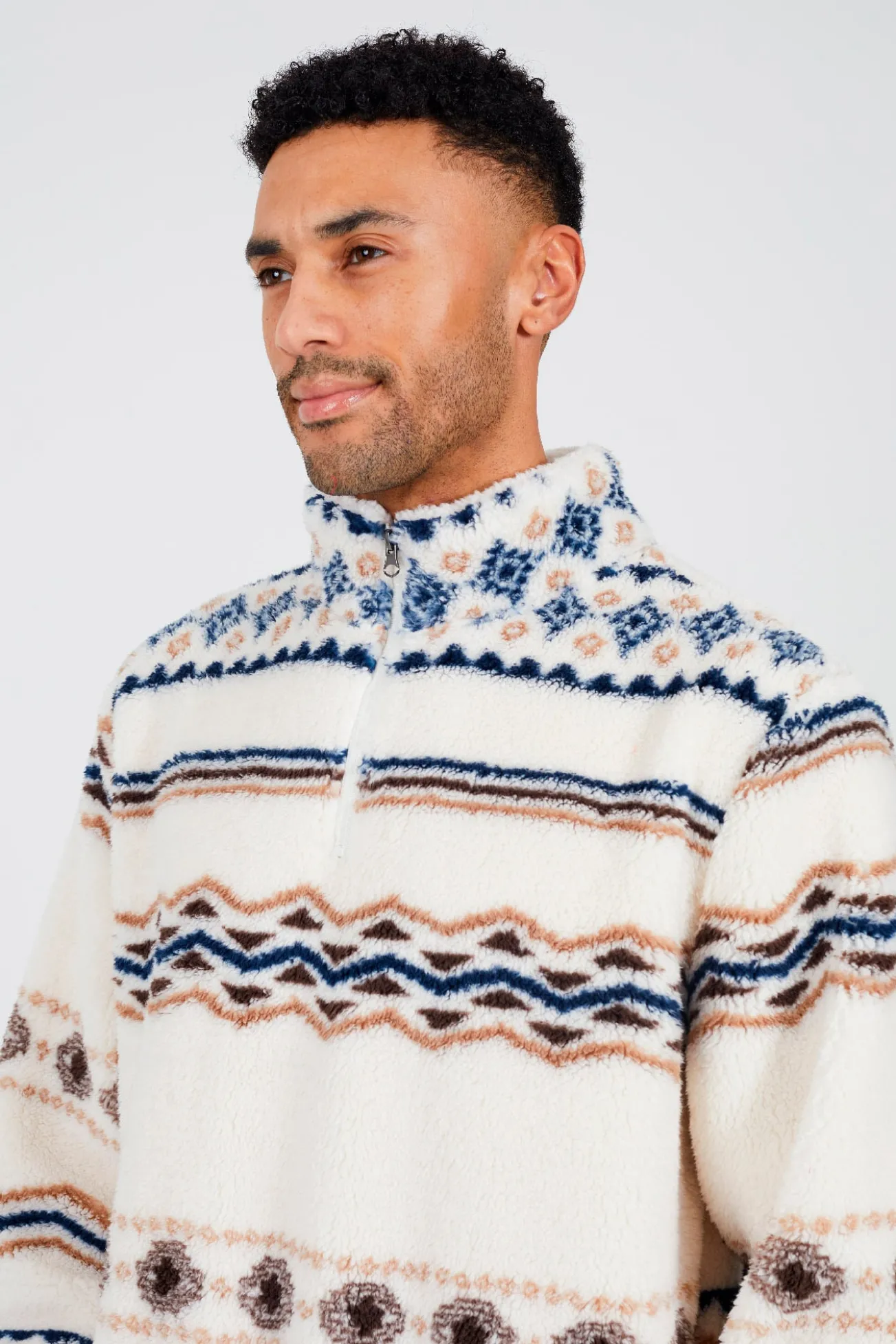 Sweatshirt com gola e fecho-éclair