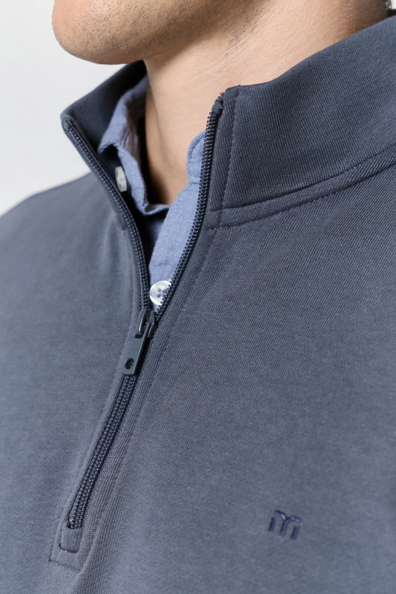 Sweatshirt com logo semi-cisne