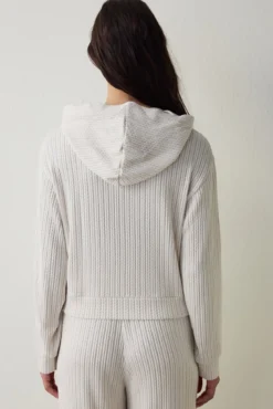Sweatshirt com malha capuz .