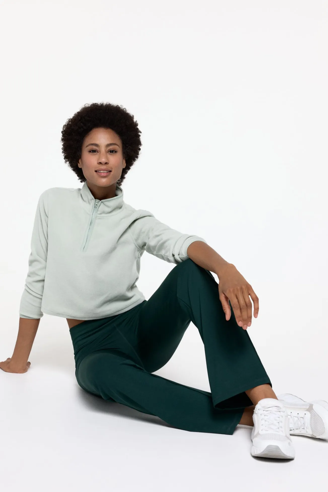 Sweatshirt cropped com gola com fecho-éclair