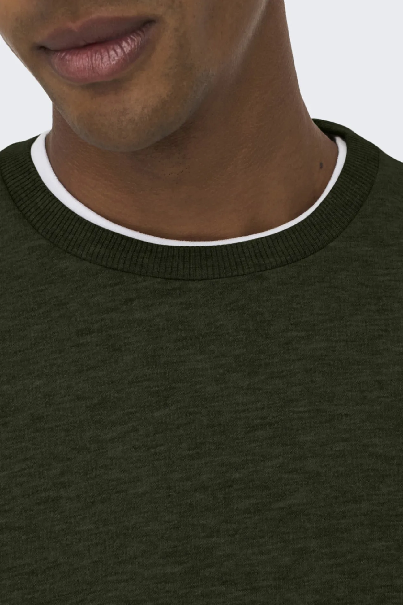 Sweatshirt gola redonda
