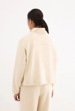 Sweatshirt soft touch com gola