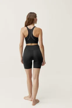 Top Becky Black