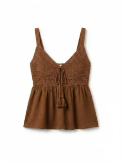 Top de alças em crochet com laço