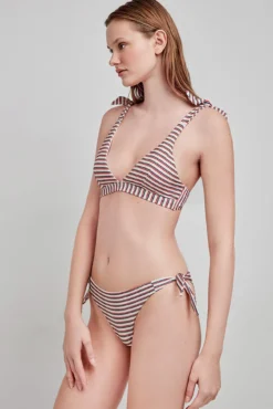 Top de biquíni com estampado riscas multicolor