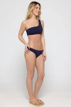 Top de biquíni lurex assimétrico