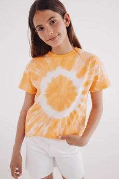 T-shirt com coração para menina