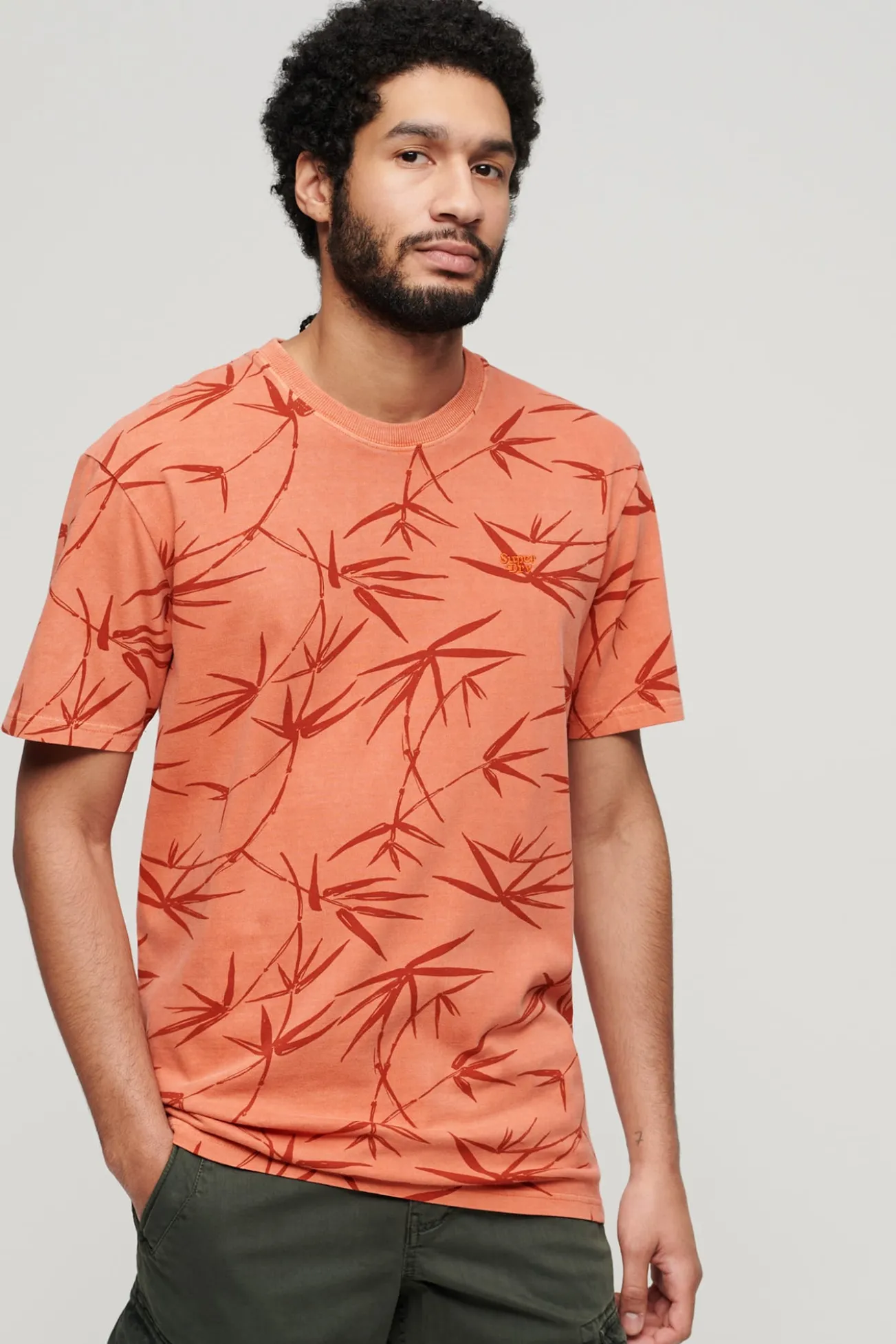 T-shirt com estampado sobretingido Vintage