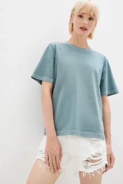 T-shirt de estilo desportivo