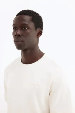 T-shirt de manga curta em algodão espanhol