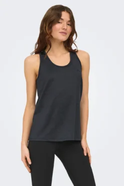 T-shirt desportiva de alças