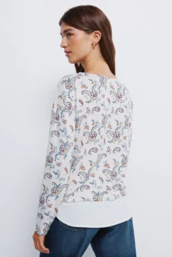 T-shirt estampada combinada