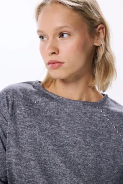 T-shirt manchas à frente