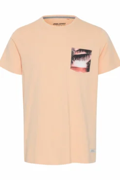 T-shirt Manga Curta - Bolso Estampado