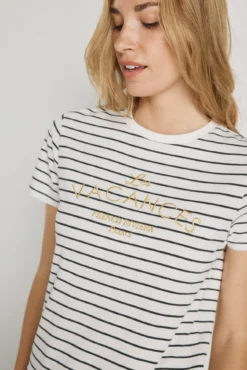T-shirt riscas manga curta