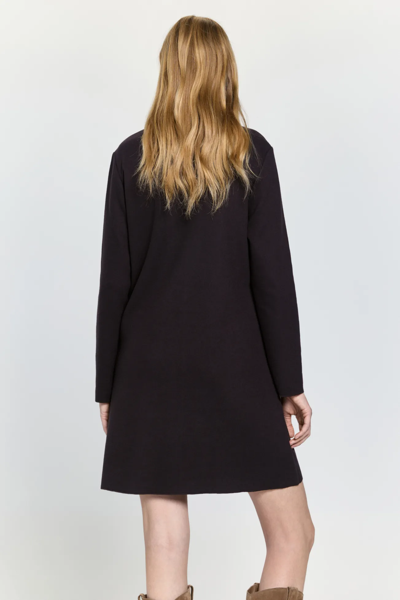 Vestido básico de tecido plush