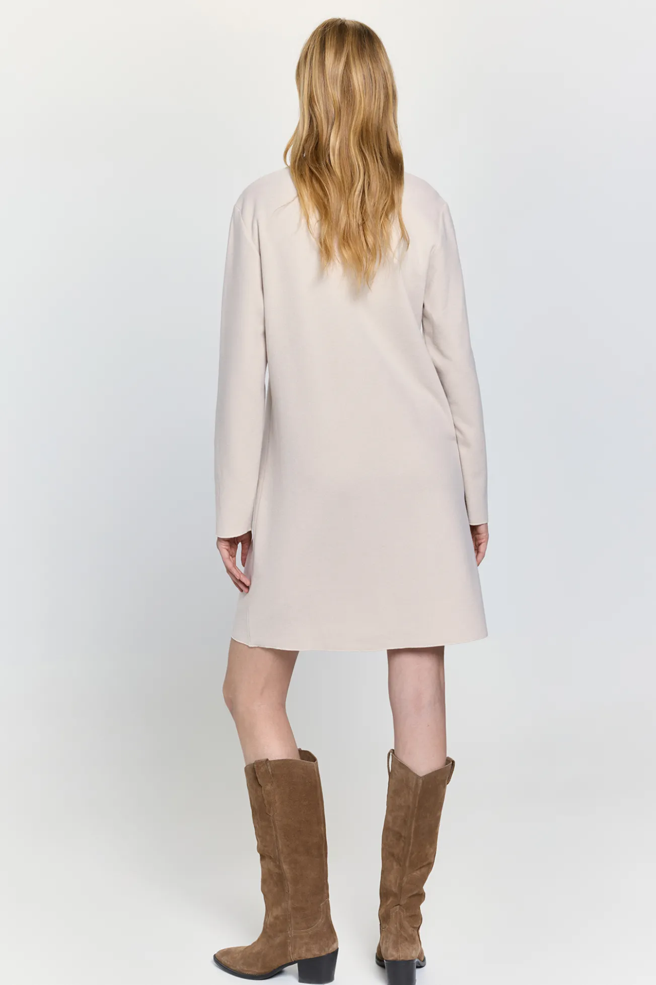 Vestido básico de tecido plush