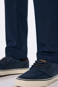 Vestido calças chino slim fit confortável