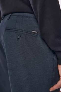 Vestido calças chino slim fit confortável
