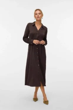 Vestido camisa com efeito acetinado