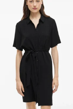 Vestido camiseiro curto