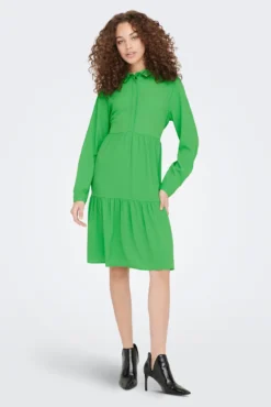 Vestido camiseiro midi