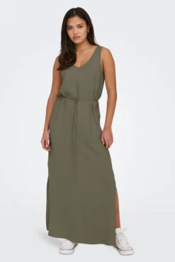 Vestido comprido em linho