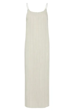Vestido comprido fluído