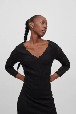 Vestido com renda Vila